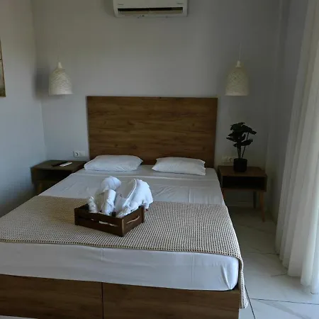 Hotel Topaz Three Siviri